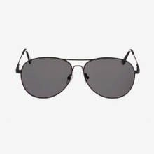 Nebelkind Pilotastic Schwarze Sonnenbrille in Rahmen und Bügel schwarz